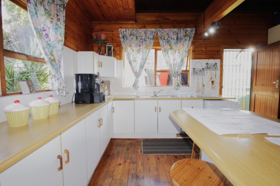 3 Bedroom Property for Sale in Noorsekloof Eastern Cape
